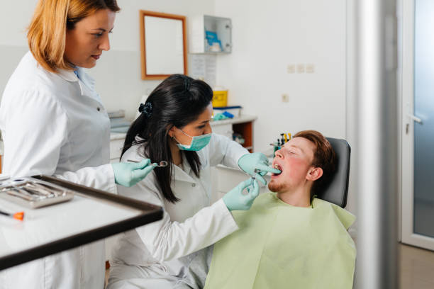Best Weekend Emergency Dentist in New City, NY